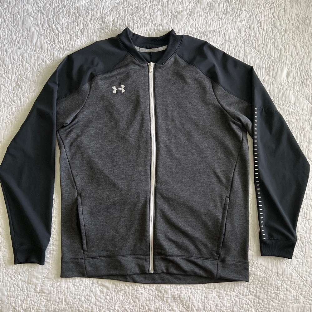 Mens Under Armour pullover